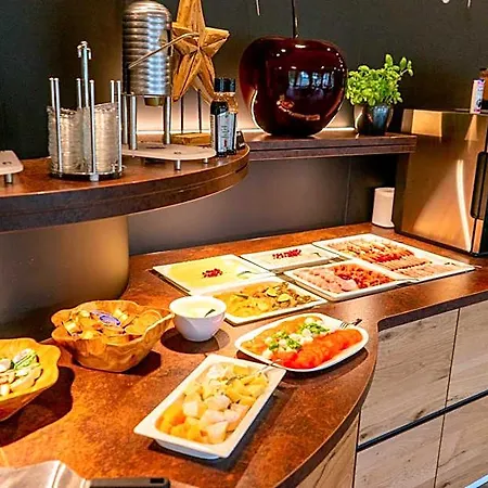 Lebensart Hotel 4*
