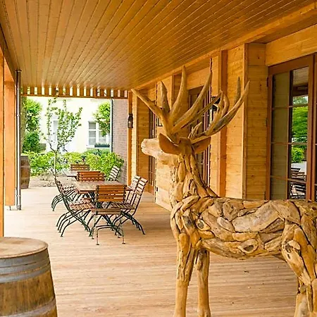 Lebensart Hotel 4*